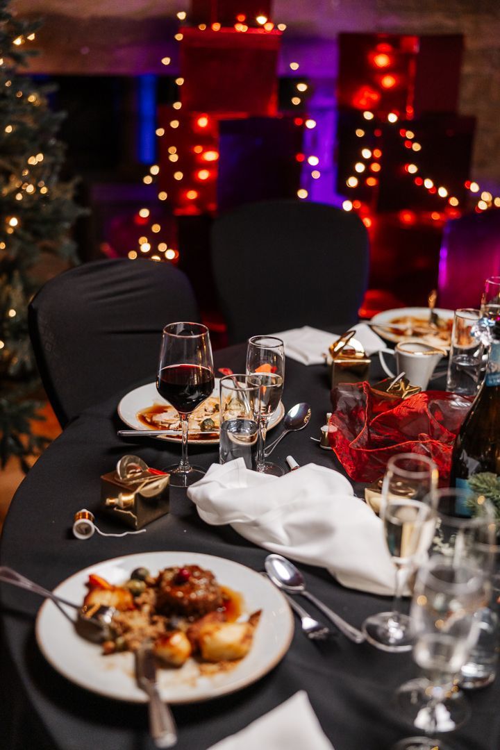 Table of eaten food